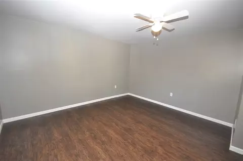 709 Pine St, Benton, KY 42025 photo 5