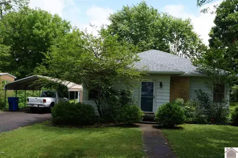 209 S 13th St, Murray, KY 42071 photo 1