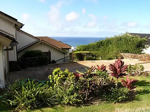 1568 Ihiloa Loop, Honolulu, HI 96821 photo 1
