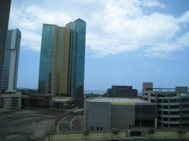 1133 Waimanu St #908, Honolulu, HI 96814 photo 1