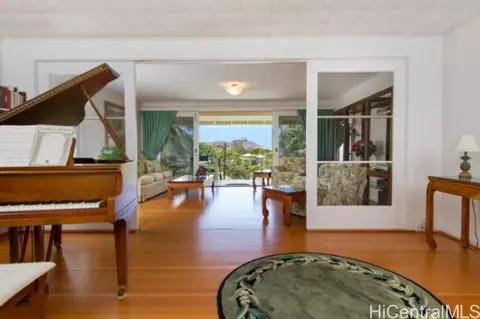 2952 Eugene Pl, Honolulu, HI 96816 photo 1