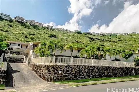 320 Hao St, Honolulu, HI 96821 photo 1
