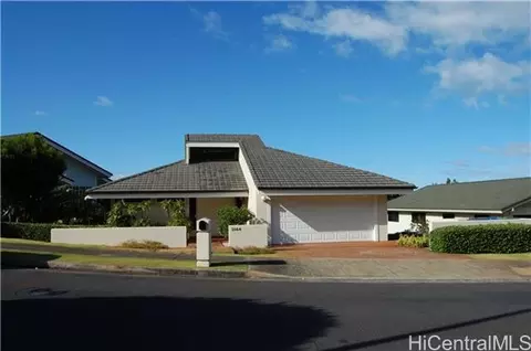 2144 Hakanu St, Honolulu, HI 96821 photo 1
