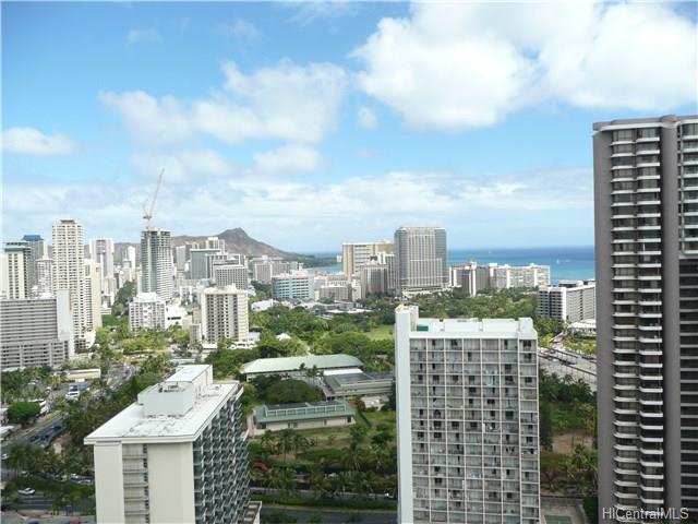469 Ena Rd #3204, Honolulu, HI 96815 photo 1