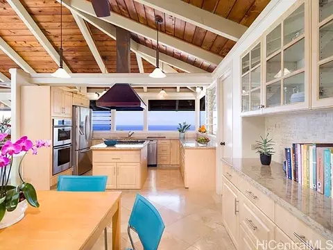 1562 Ihiloa Loop, Honolulu, HI 96821 photo 1