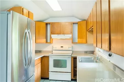 2485 E Manoa Rd, Honolulu, HI 96822 photo 1