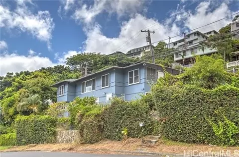 2472 Booth Rd, Honolulu, HI 96813 photo 1
