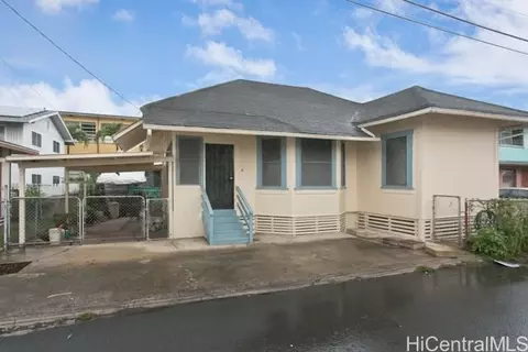 1430 Holelua Pl, Honolulu, HI 96817 photo 1