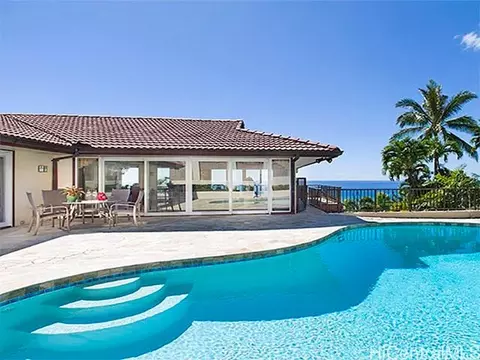 1544 Ihiloa Loop, Honolulu, HI 96821 photo 1