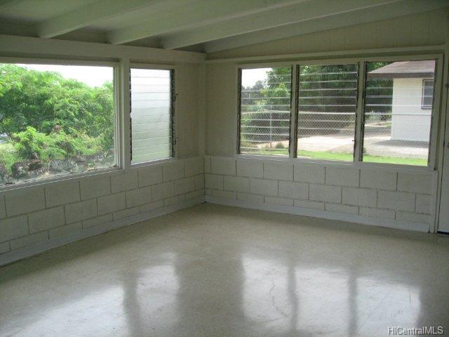 98-645 Kaamilo St, Aiea, HI 96701 photo 1