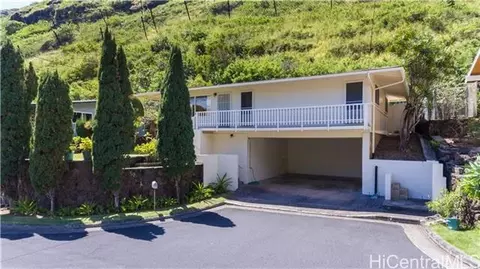 962 Ahuwale Pl, Honolulu, HI 96821 photo 1