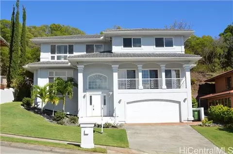 2223 Okoa St, Honolulu, HI 96821 photo 1