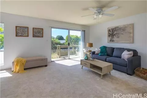 375 Kupaua Pl, Honolulu, HI 96821 photo 1