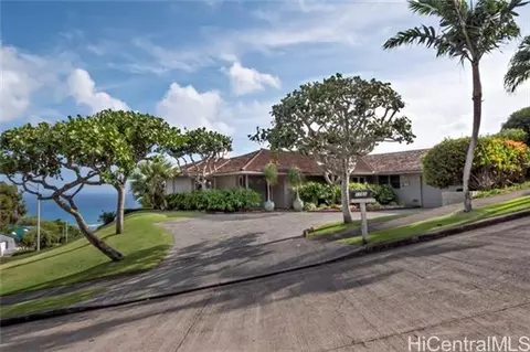 1785 Kumakani Loop, Honolulu, HI 96821 photo 1