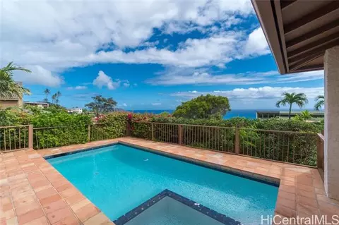 1551 Ihiloa Loop, Honolulu, HI 96821 photo 1