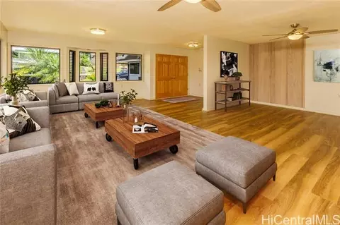 3329 Oahu Ave, Honolulu, HI 96822 photo 1