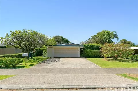 4893 Poola St, Honolulu, HI 96821 photo 1