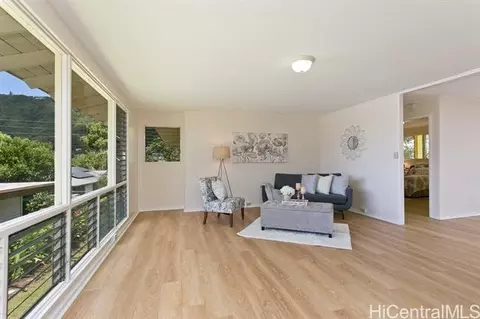 3498 E Manoa Rd, Honolulu, HI 96822 photo 1