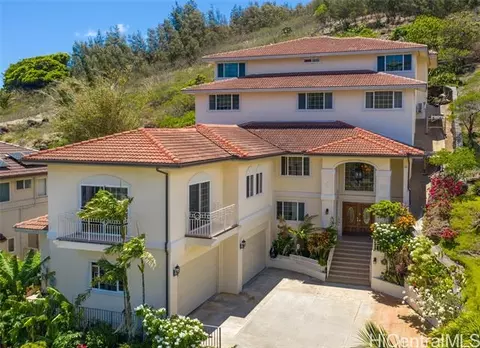 5520 Poola St, Honolulu, HI 96821 photo 1