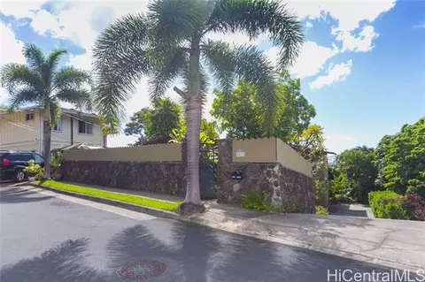5431 Paniolo Pl, Honolulu, HI 96821 photo 1