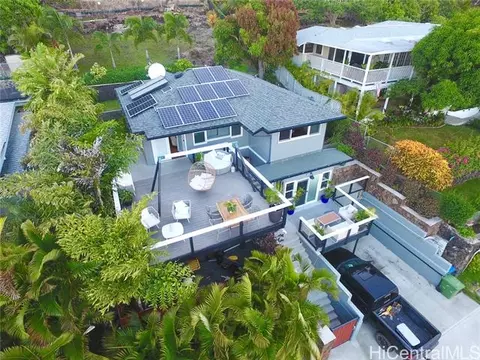 474 Hao St, Honolulu, HI 96821 photo 1