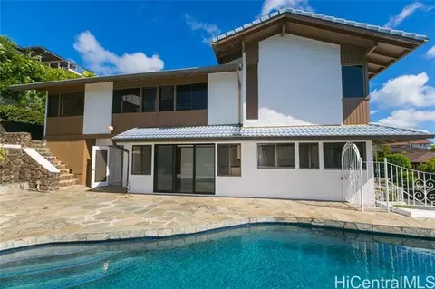 1629 Ihiloa Loop, Honolulu, HI 96821 photo 1
