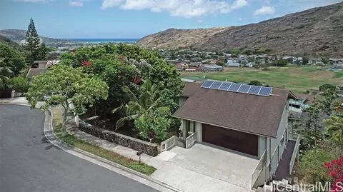 929 Ainapo St, Honolulu, HI 96825 photo 1