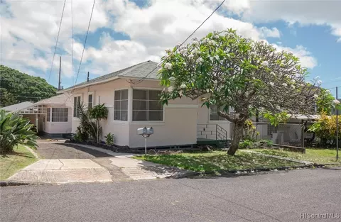 2353 Booth Rd, Honolulu, HI 96813 photo 1