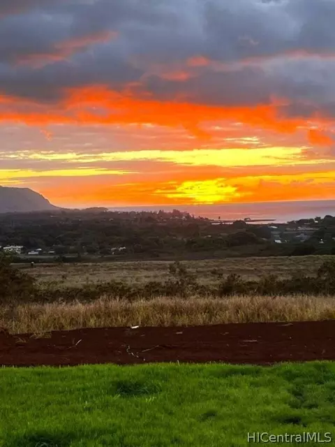 64-486 Kamehameha Hwy #10-L, Haleiwa, HI 96712