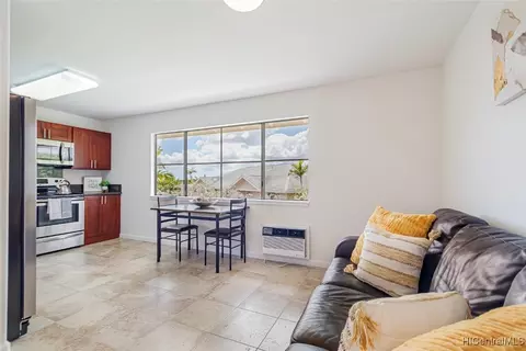 95-1039 Kaapeha St #240, Mililani, HI 96789