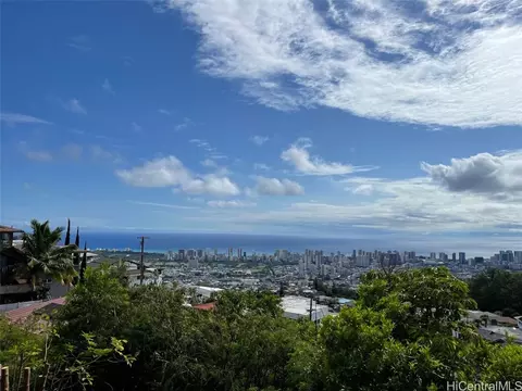 1637 Quincy Pl, Honolulu, HI 96816