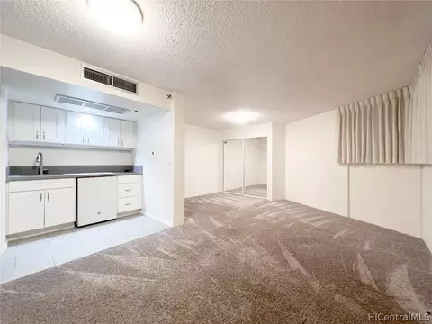 1088 Bishop St #1005, Honolulu, HI 96813
