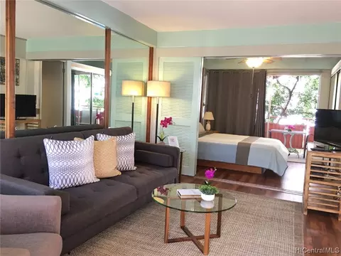 417 Nohonani St #402, Honolulu, HI 96815