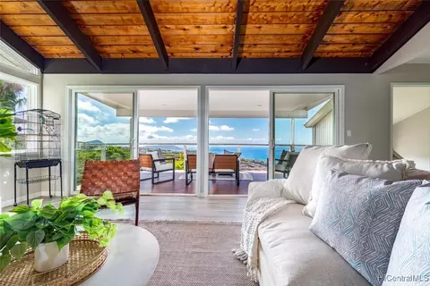 2263 Halekoa Dr, Honolulu, HI 96821 photo 1