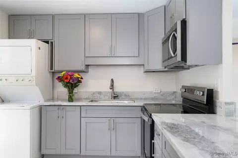 95-045 Waikalani Dr #G304, Mililani, HI 96789