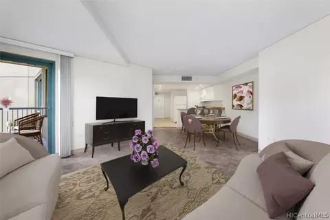 1314 Kalakaua Ave #411, Honolulu, HI 96826