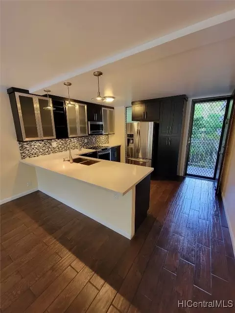 95-269 Waikalani Dr #C402, Mililani, HI 96789