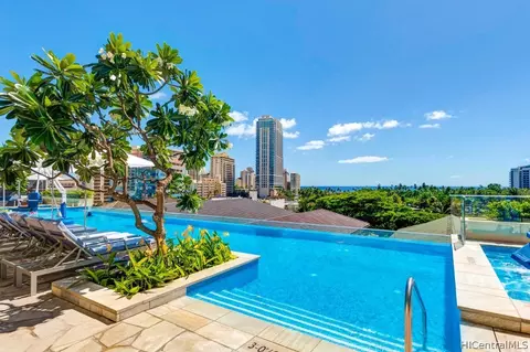 383 Kalaimoku St #2207, Honolulu, HI 96815