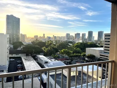 785 Kinau St #PH3, Honolulu, HI 96813