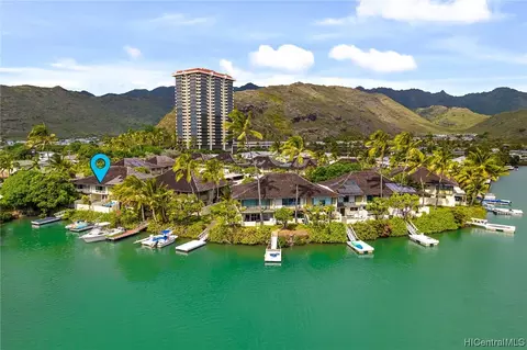 205 Kawaihae St #A2, Honolulu, HI 96825