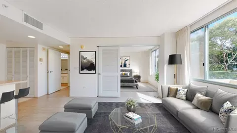 1314 Kalakaua Ave #303, Honolulu, HI 96826