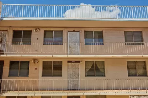 94-245 Leowahine St #2028, Waipahu, HI 96797