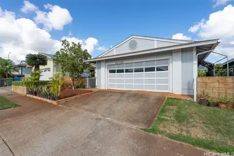 94-826 Kime St, Waipahu, HI 96797