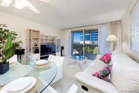1350 Ala Moana Blvd #605, Honolulu, HI 96814