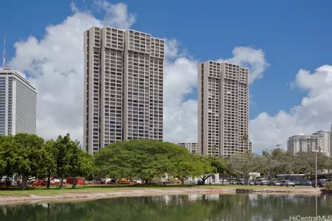 1600 Ala Moana Blvd #3704, Honolulu, HI 96815