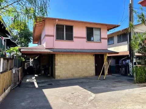811 Lakimela Ln #B, Honolulu, HI 96817