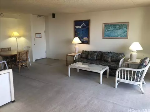 201 Ohua Ave #I-2113, Honolulu, HI 96815