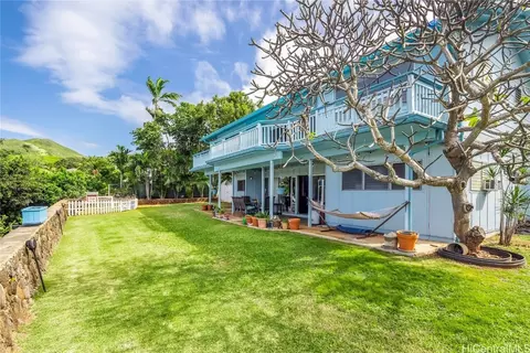 172 Pauahilani Pl, Kailua, HI 96734
