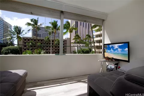 1720 Ala Moana Blvd #B402, Honolulu, HI 96815