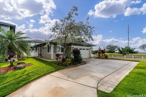 460 Kamaaha Ave #30, Kapolei, HI 96707
